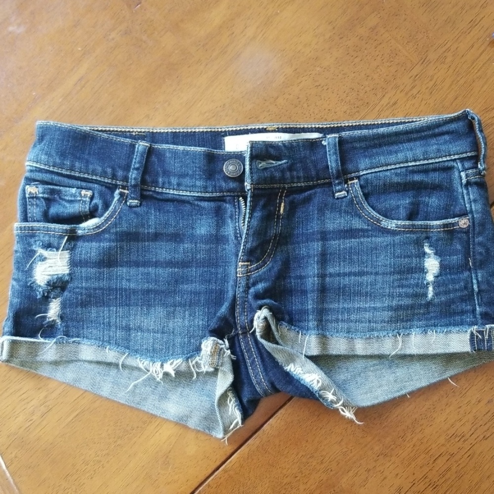Abercrombie & Fitch low rise jean shorts